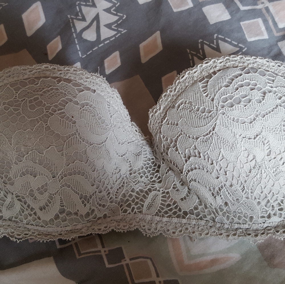 Xhilaration strapless bra